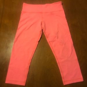 lululemon wunder under crops